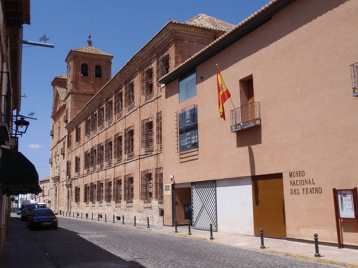 Museo Nacional del Teatro; de Paconi